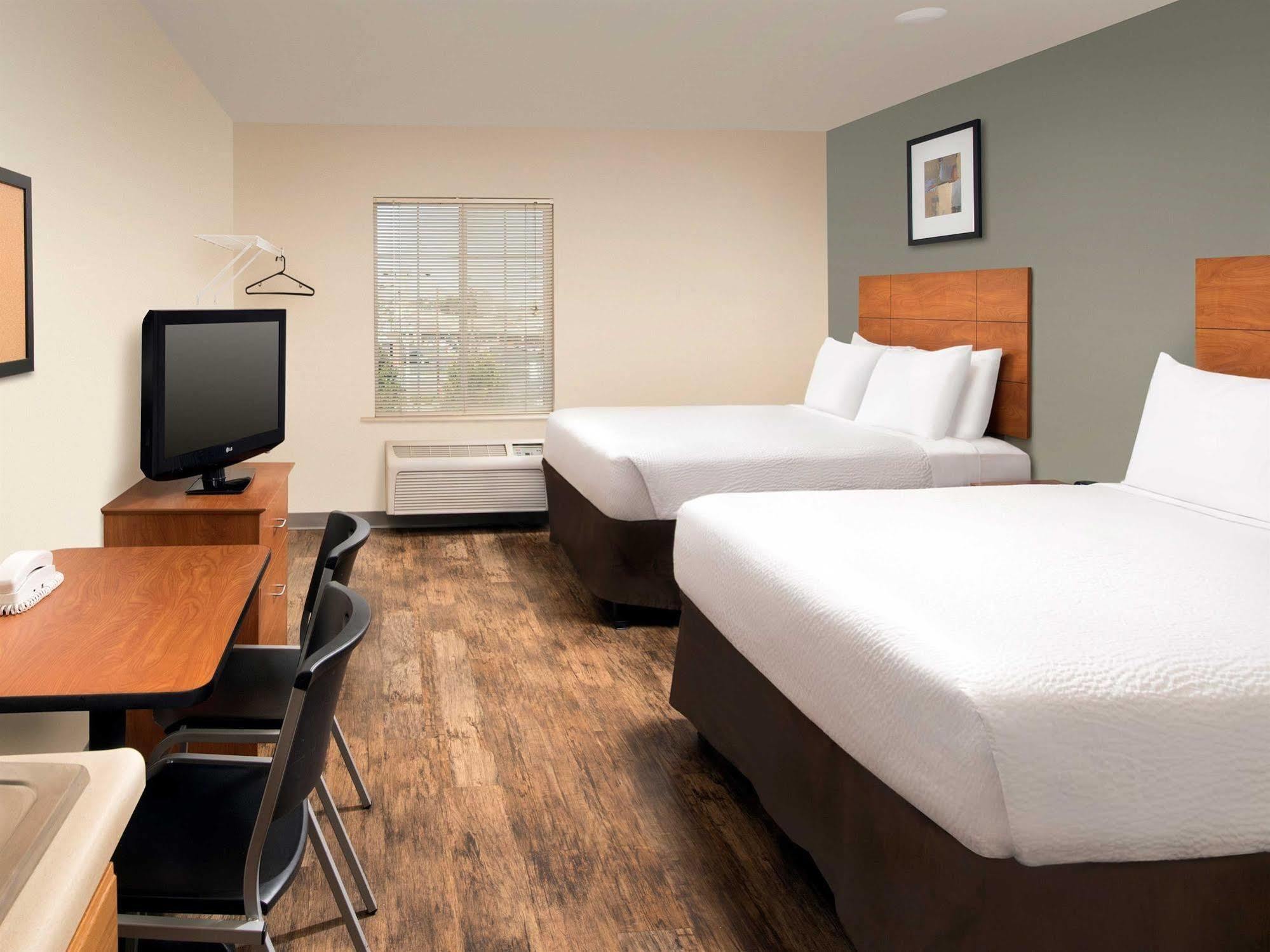 Extended America Select - Salt - West Valley Hotel